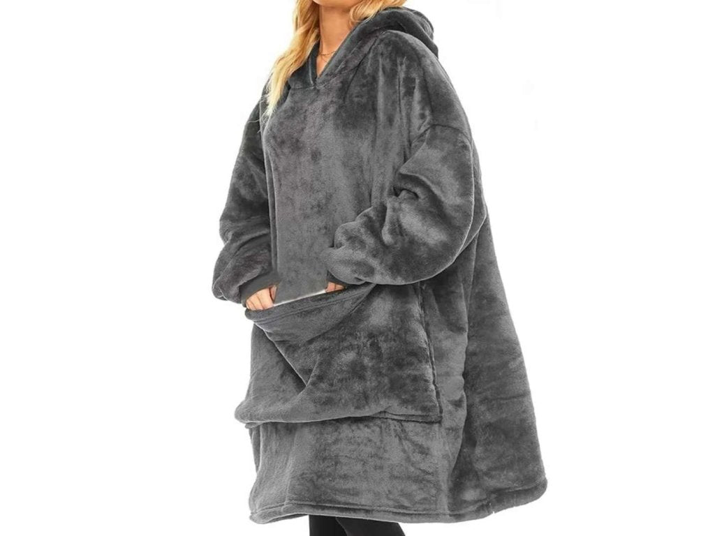 Manta cálida con capucha